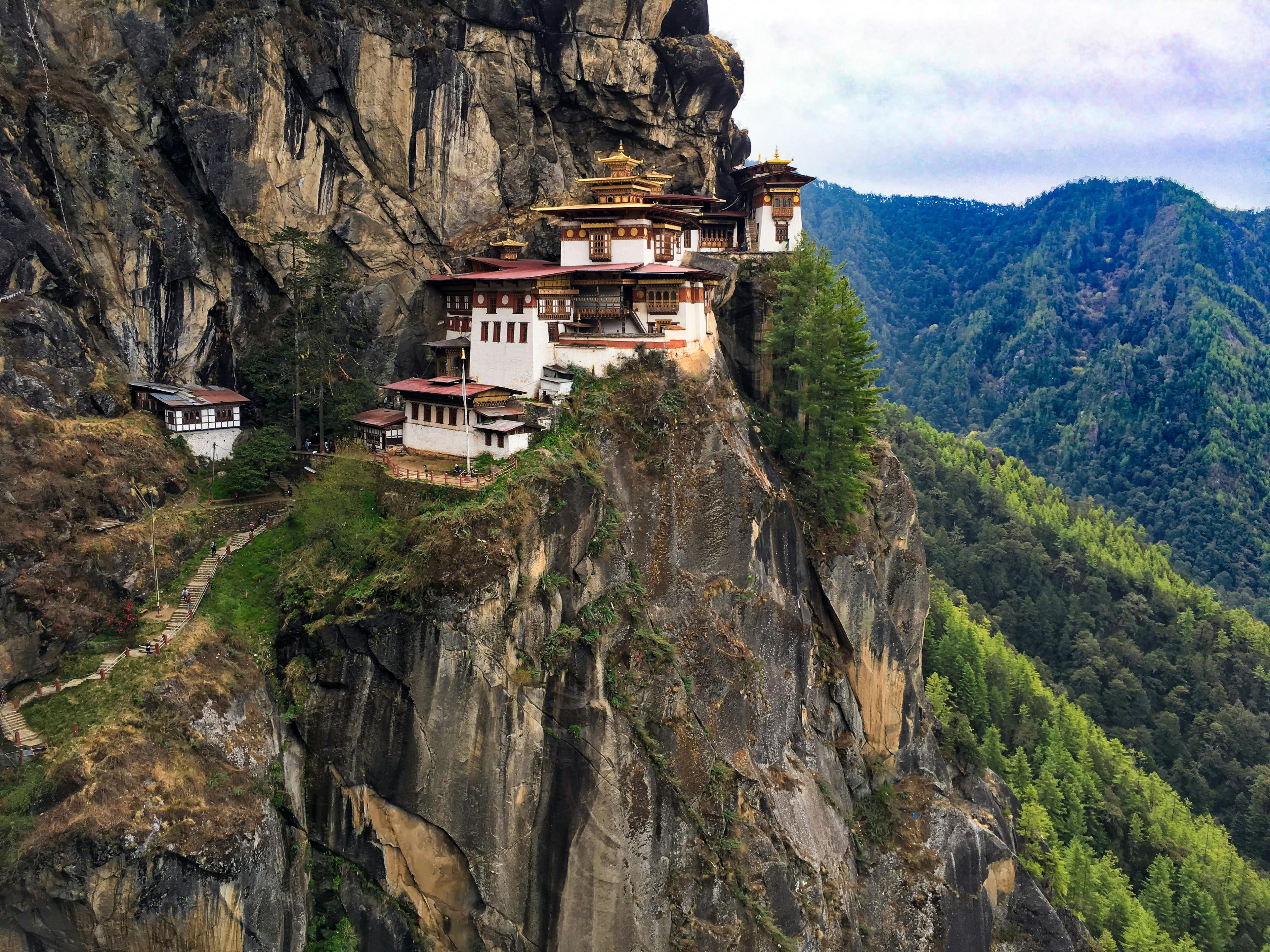 Wonders of Bhutan – From Valleys to Monasteries