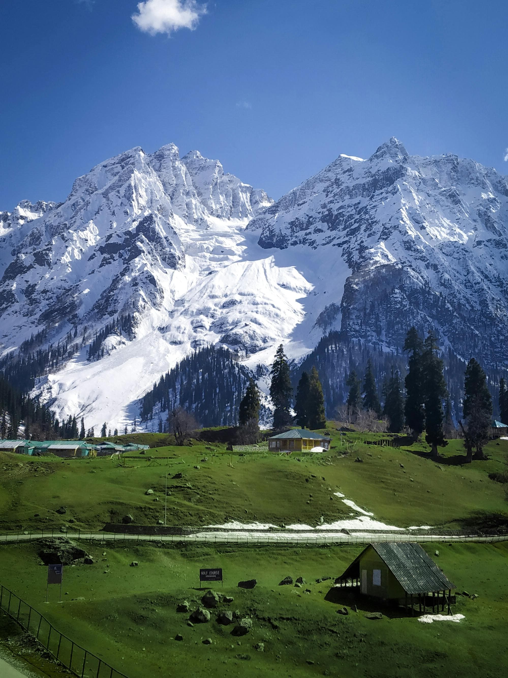 Gulmarg – The Meadow of Flowers & Snow Adventures
