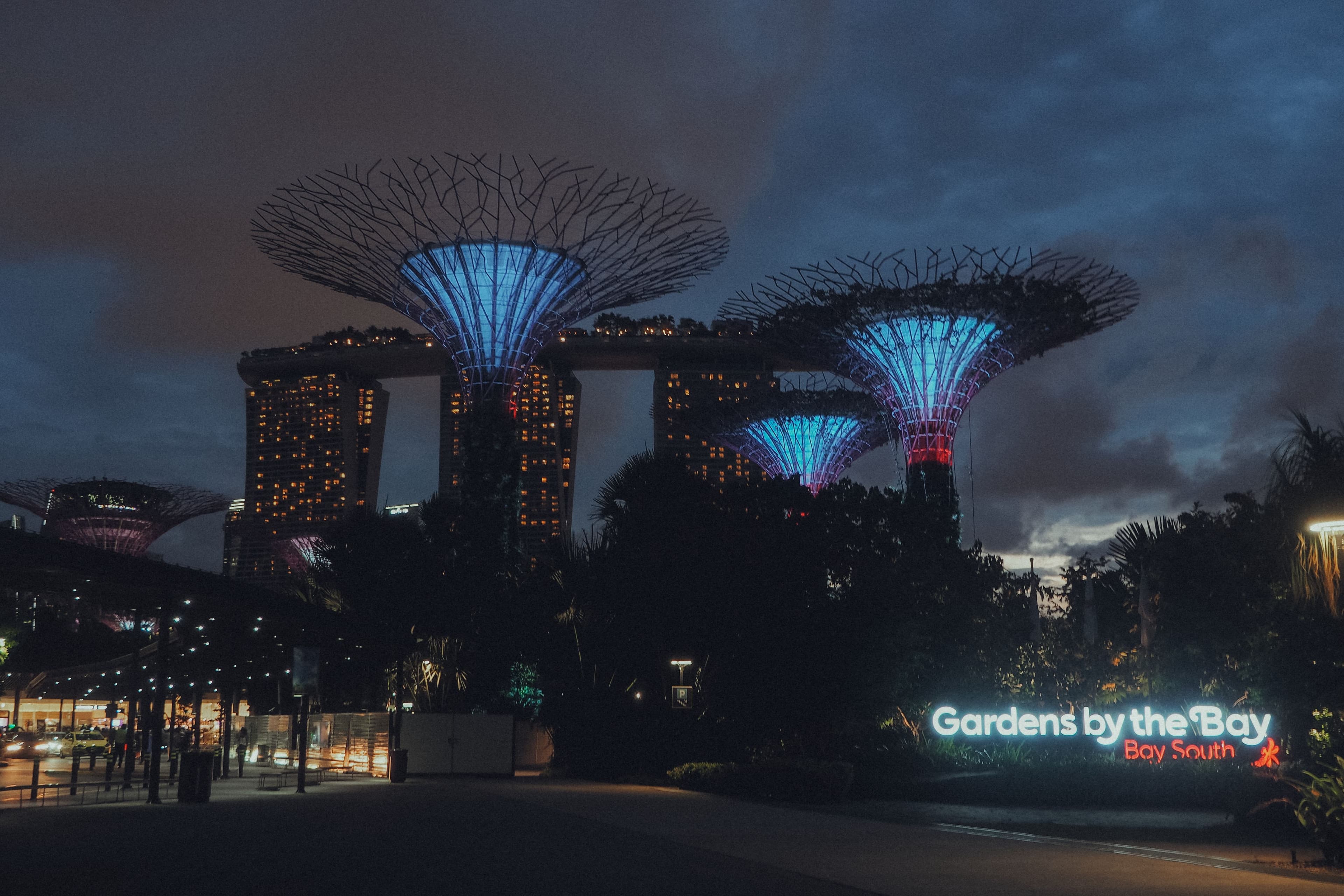 Gardens by the Bay – Singapore’s Futuristic Garden Wonderland