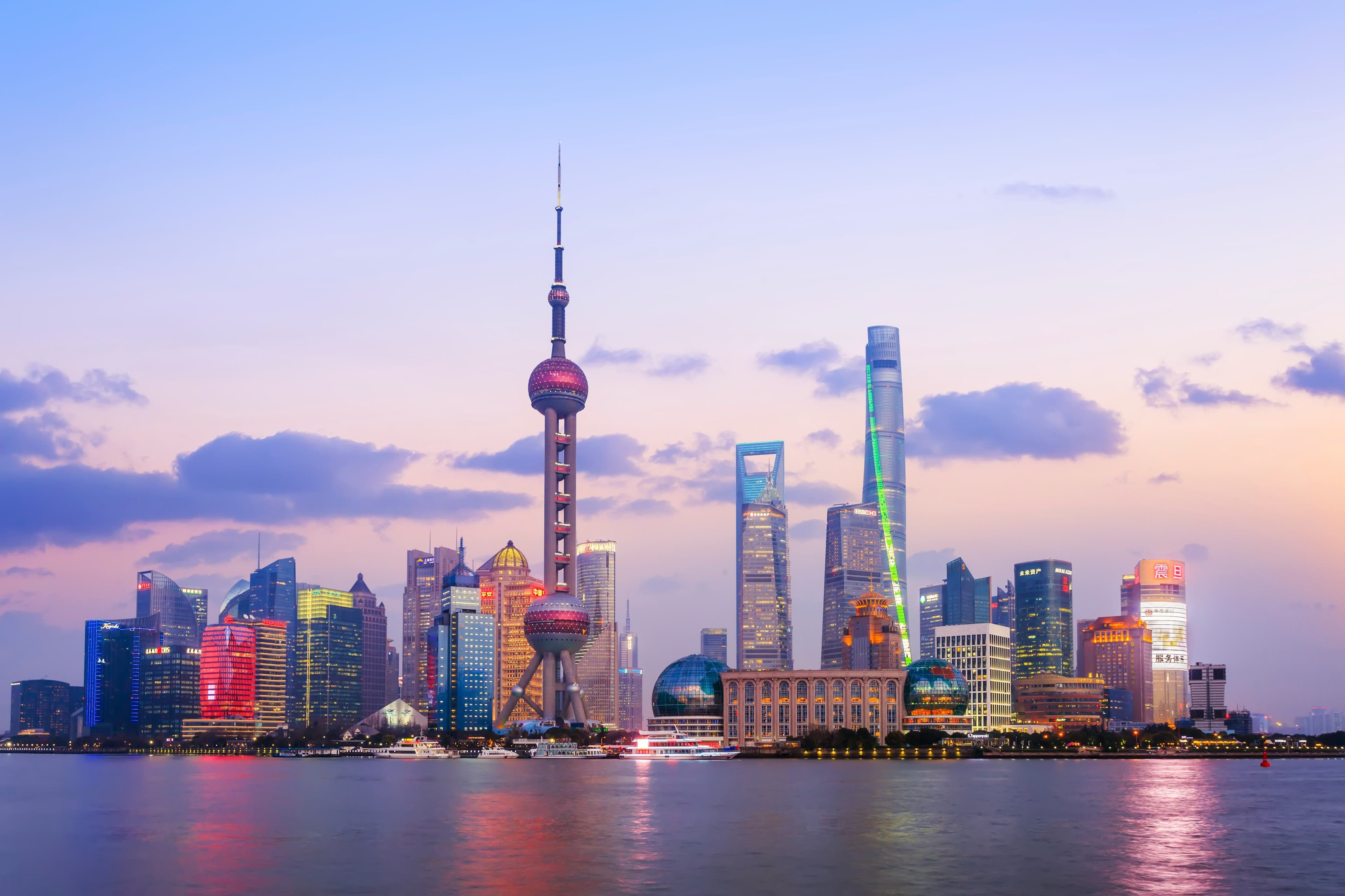 China – A Journey Through Ancient Wonders and Modern Marvels